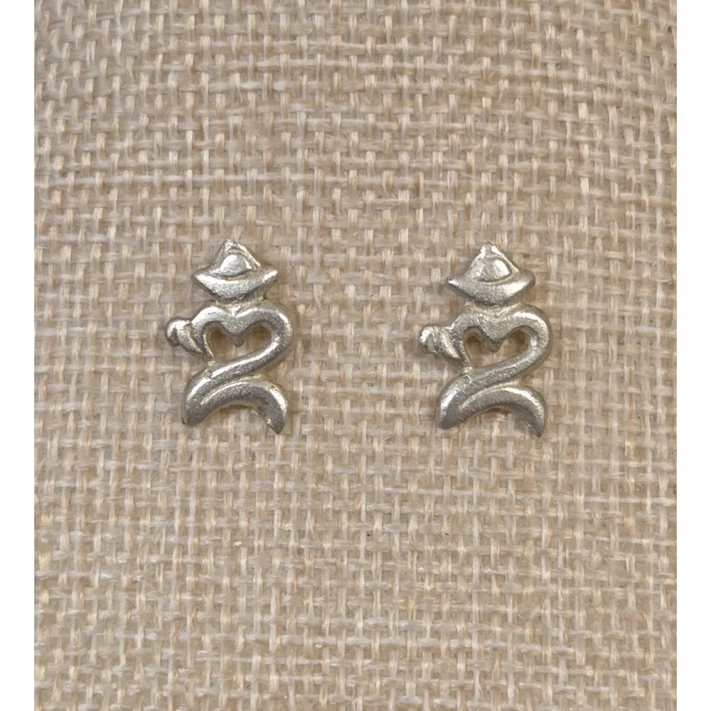 Vintage Sterling Silver‎ Tibetan OM Budist Stud Earrings Handmade